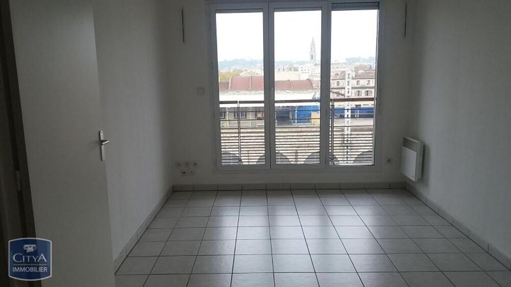 location Appartement - 3 pièce(s) - 53 m² Nîmes (30000)