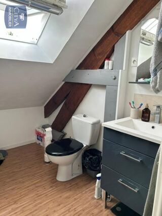  Appartement à louer 4 pièces 53 m²