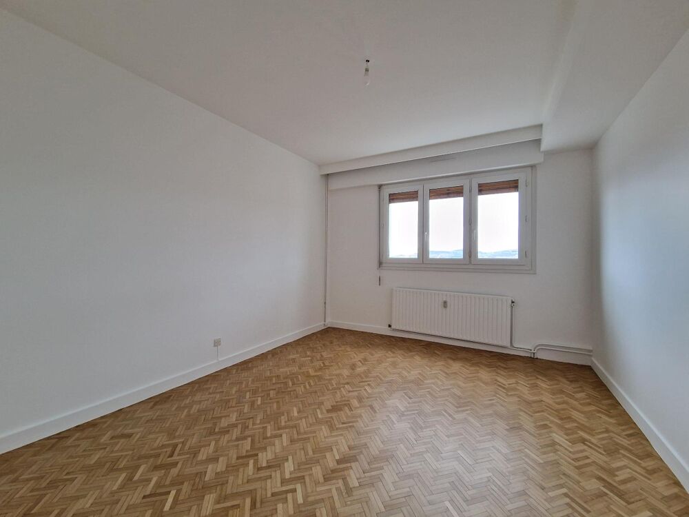 location Appartement - 5 pice(s) - 136 m Saint-tienne (42000)