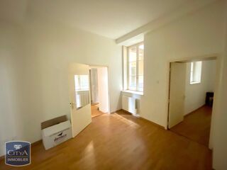  Appartement à louer 3 pièces 69 m²