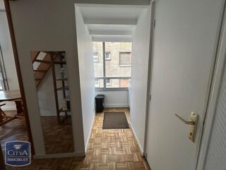  Appartement à louer 1 pièce 21 m²