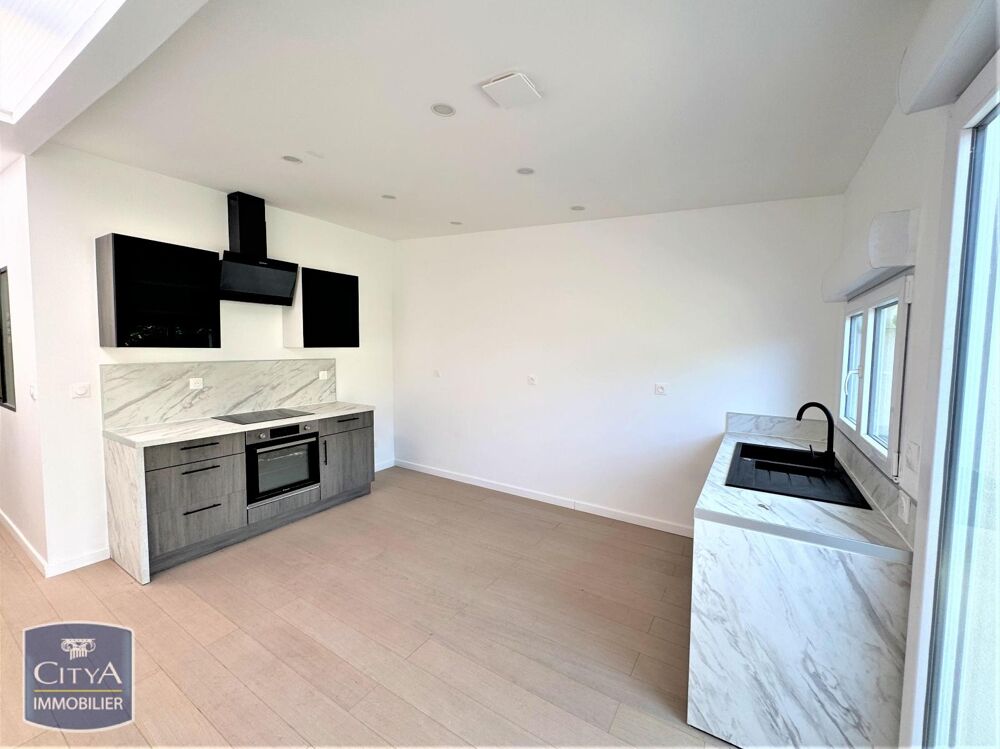 location Maison - 4 pièce(s) - 76 m² Loos (59120)