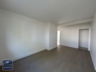  Appartement à louer 2 pièces 38 m²