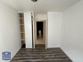  Appartement à louer 2 pièces 50 m²
