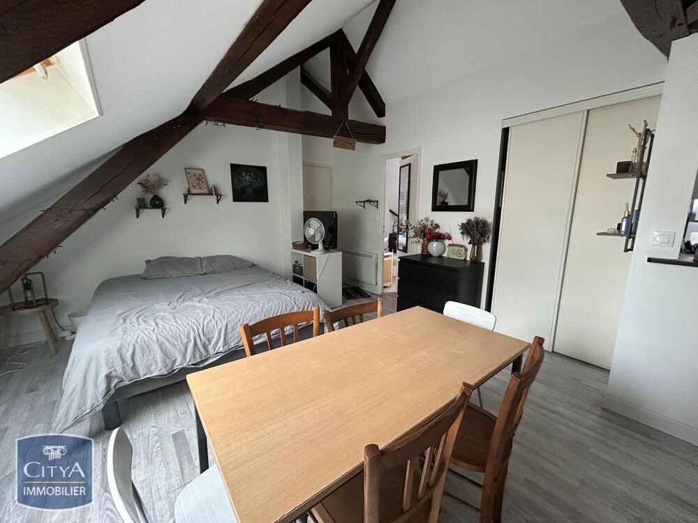 République - À LOUER : Appartement T1 situé au coeur du c....