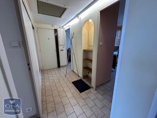  Appartement à louer 4 pièces 67 m²