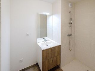  Appartement à louer 3 pièces 62 m²