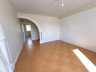  Appartement � louer 5 pi�ces 80 m�