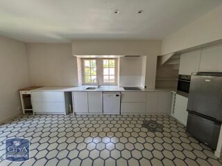  Appartement à louer 4 pièces 122 m²