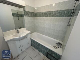  Appartement à louer 2 pièces 48 m²