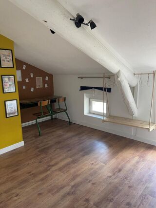  Maison à louer 5 pièces 97 m²