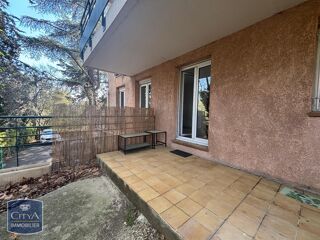  Appartement à louer 2 pièces 28 m²