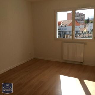  Appartement à louer 3 pièces 64 m²
