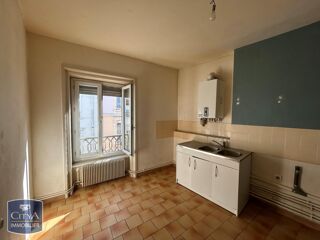  Appartement � louer 3 pi�ces 84 m�