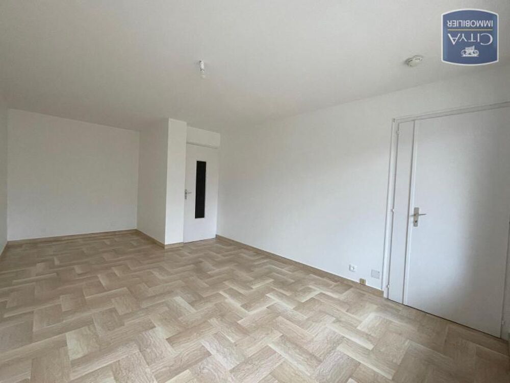 location Appartement - 1 pièce(s) - 37 m² Saint-Julien-en-Genevois (74160)