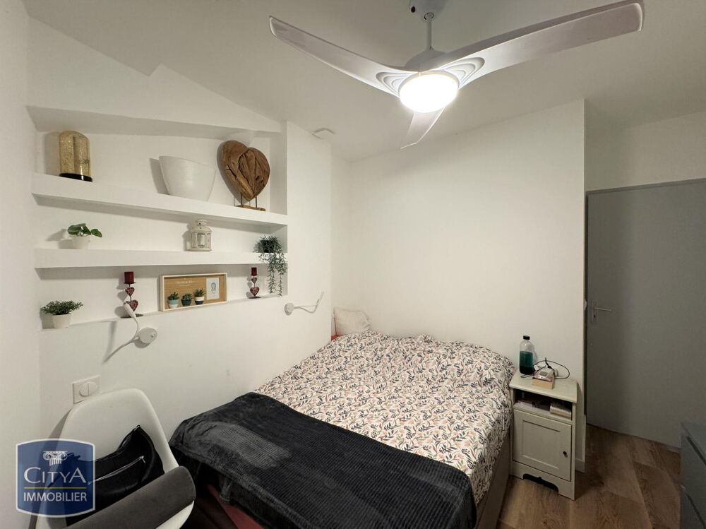 location Appartement - 2 pièce(s) - 27 m² Allauch (13190)