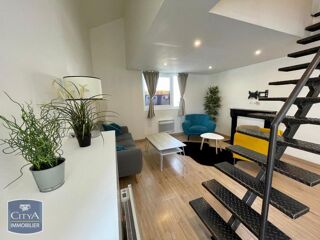  Appartement à louer 3 pièces 42 m²