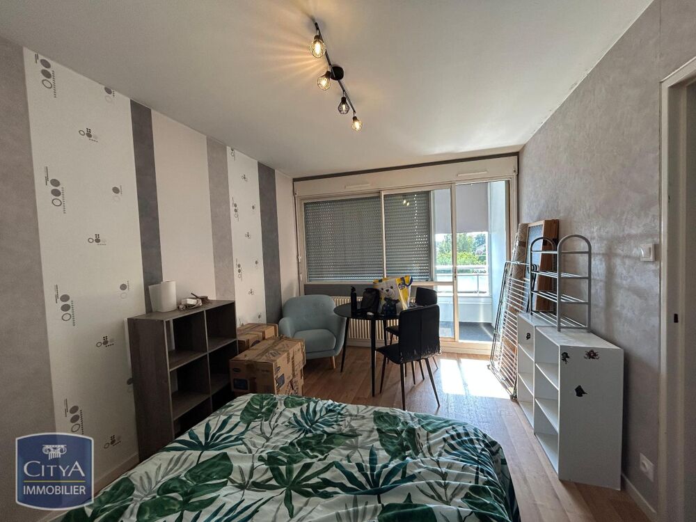 À LOUER : Appartement T1 meublée, situé à Bourg-en-Bress....