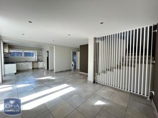  Maison à louer 4 pièces 154 m²