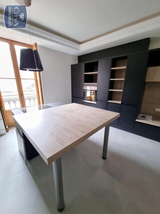  Appartement � louer 3 pi�ces 78 m�