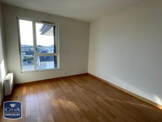  Appartement � louer 3 pi�ces 83 m�