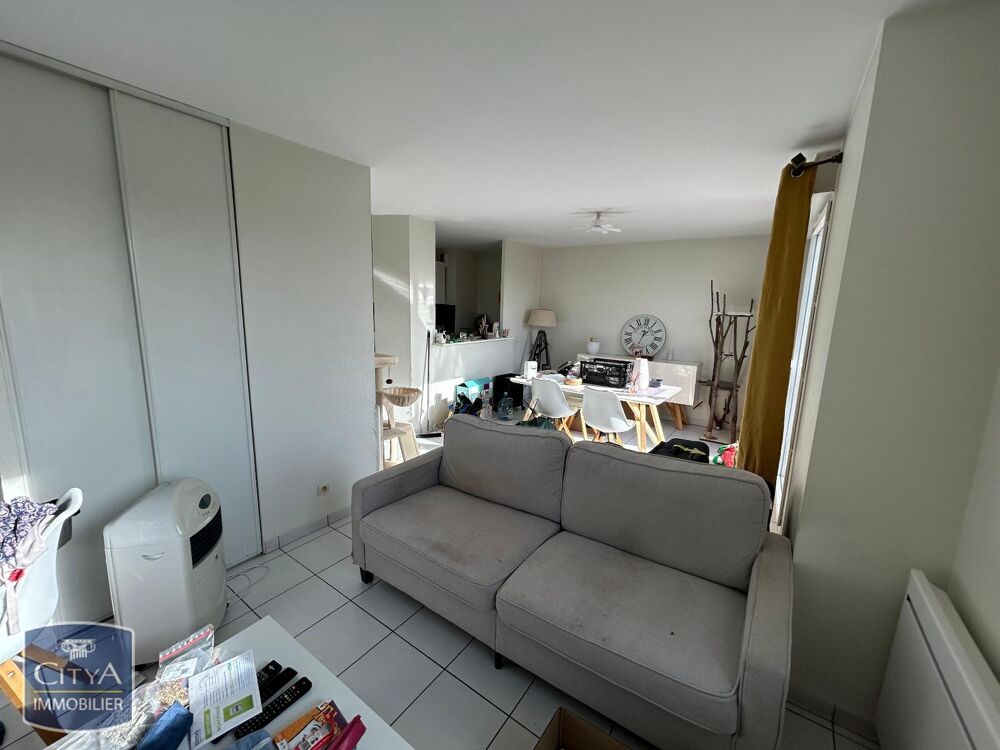 location Appartement - 2 pièce(s) - 51 m² Poitiers (86000)