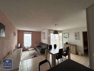  Appartement à louer 2 pièces 43 m²