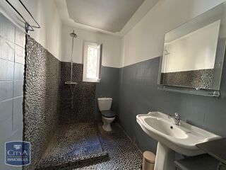 Appartement à louer 2 pièces 56 m²