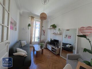  Appartement à louer 2 pièces 35 m²