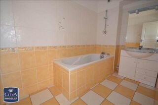  Appartement à louer 3 pièces 69 m²