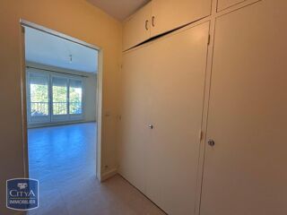  Appartement à louer 1 pièce 40 m²