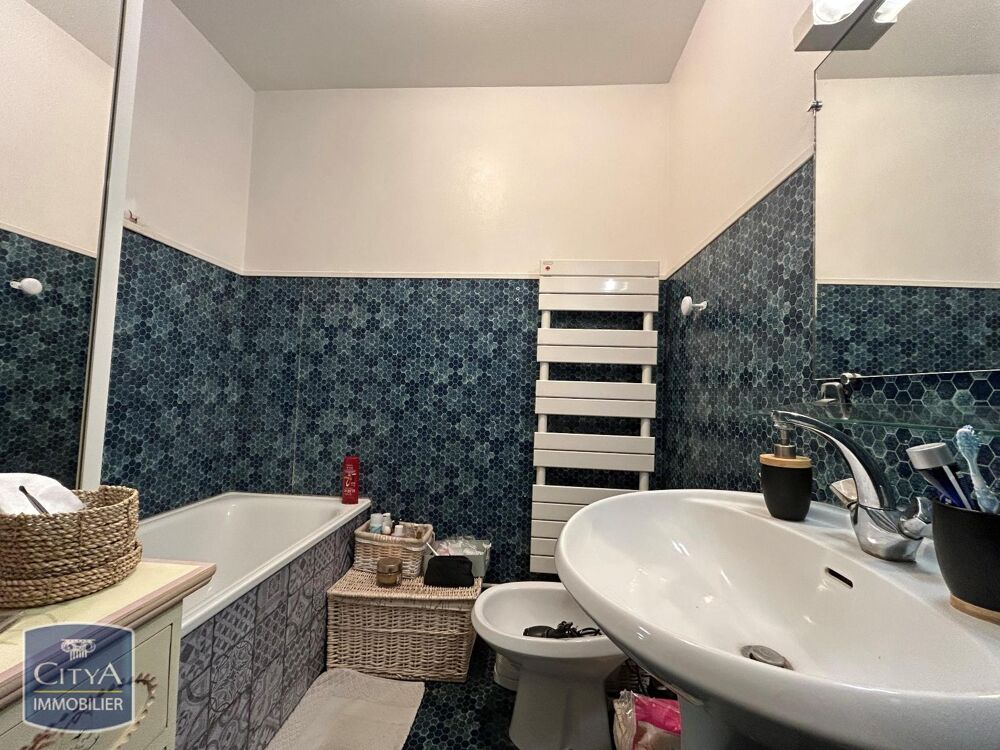 À LOUER : Charmant appartement T1 situé dans la belle vi....