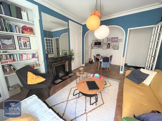  Appartement à louer 3 pièces 75 m²