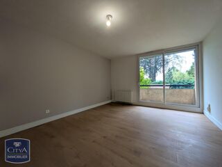  Appartement à louer 1 pièce 33 m²