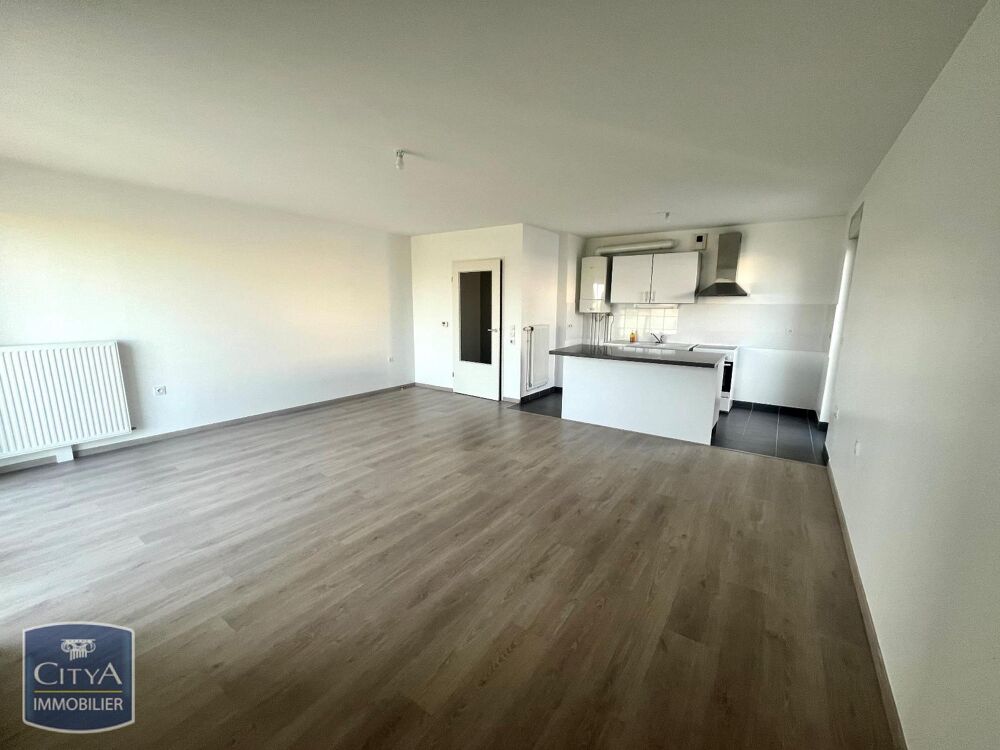 location Appartement - 3 pièce(s) - 80 m² Bezannes (51430)