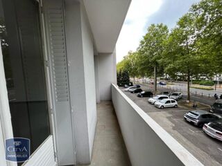  Appartement à louer 3 pièces 65 m²
