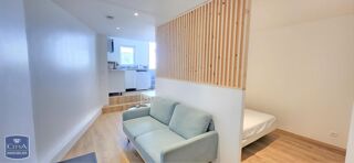 Appartement à louer 1 pièce 33 m²