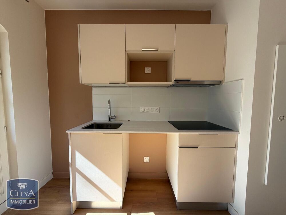 location Appartement - 2 pièce(s) - 46 m² Vichy (03200)