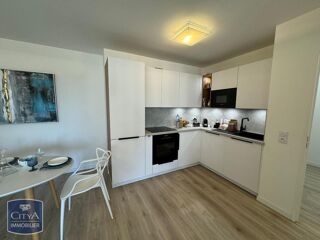  Appartement à louer 3 pièces 64 m²