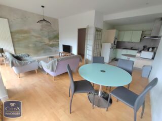  Appartement à louer 3 pièces 66 m²