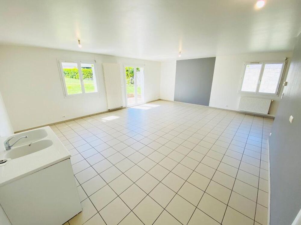 location Maison - 5 pièce(s) - 111 m² Gorrevod (01190)