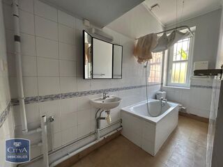  Appartement à louer 2 pièces 42 m²