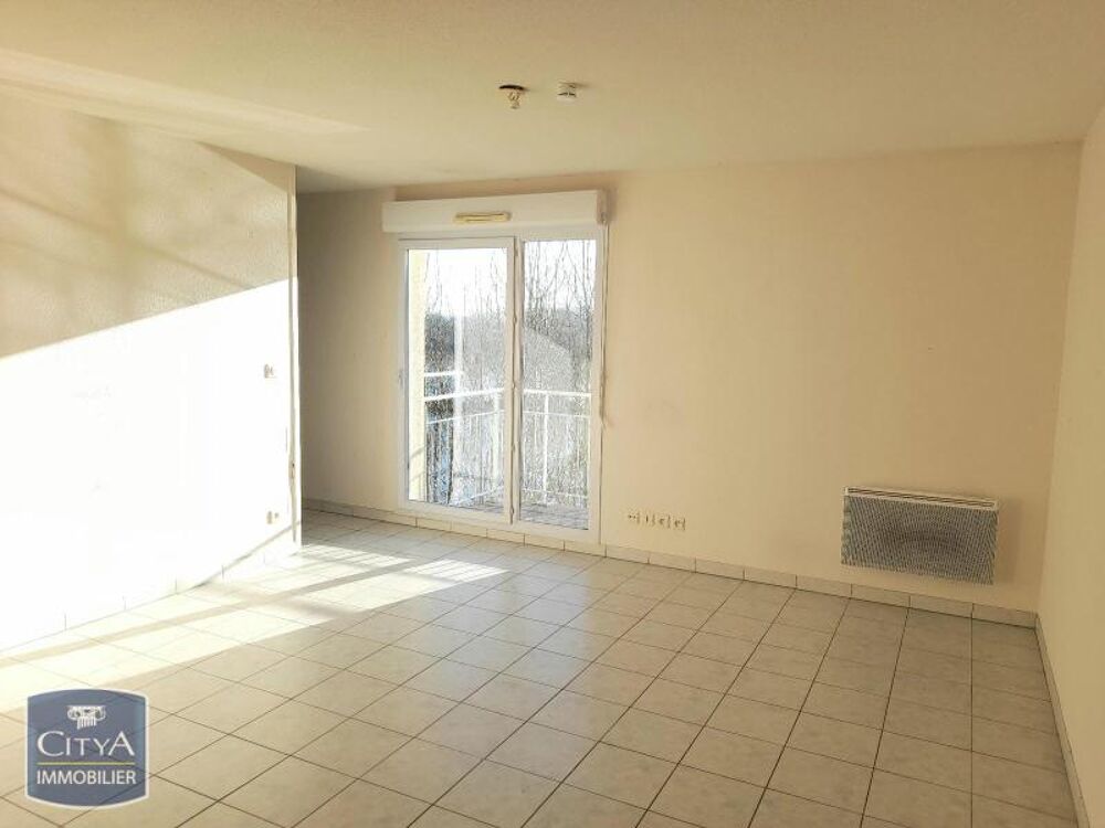 location Appartement - 2 pièce(s) - 46 m² Chinon (37500)