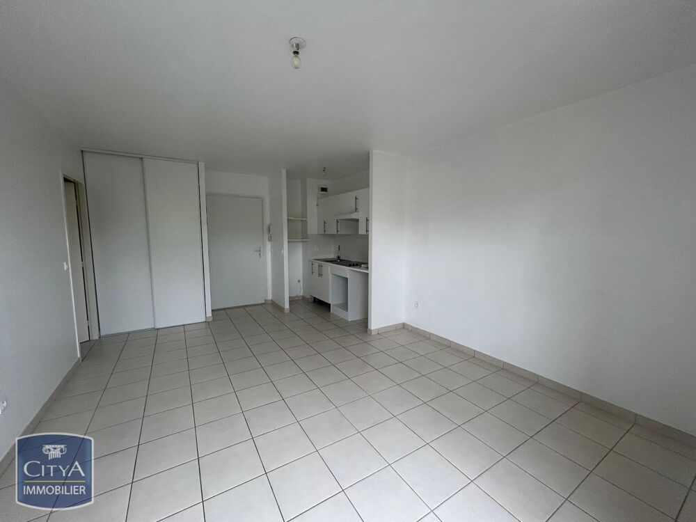 location Appartement - 2 pièce(s) - 40 m² Corbeil-Essonnes (91100)