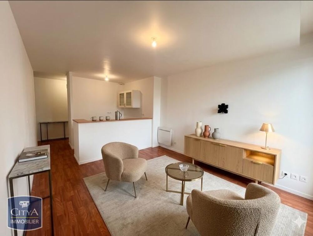 location Appartement - 2 pièce(s) - 66 m² Chinon (37500)