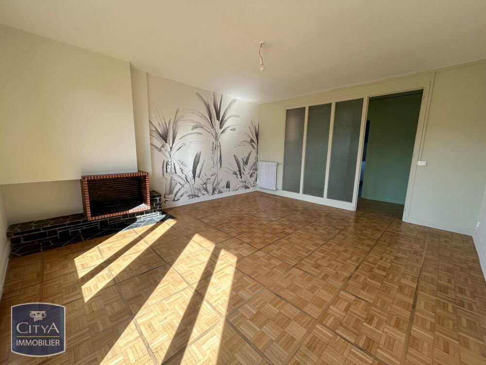 À LOUER : Appartement rénové T3 situé à Brive-la-Gaillar....
