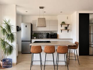  Appartement à louer 3 pièces 71 m²