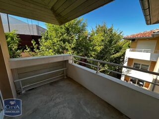  Appartement à louer 2 pièces 37 m²