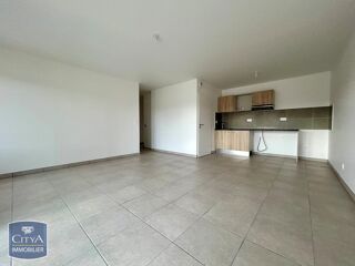  Appartement à louer 3 pièces 66 m²