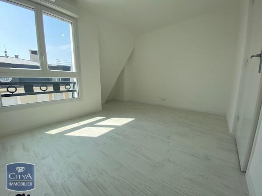 location Appartement - 3 pièce(s) - 54 m² Le Blanc-Mesnil (93150)